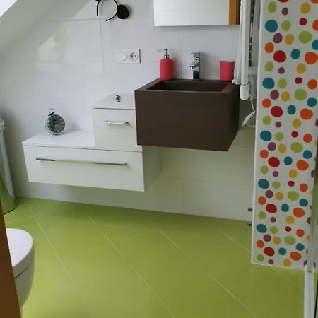 Semesterbostad Casagijontik